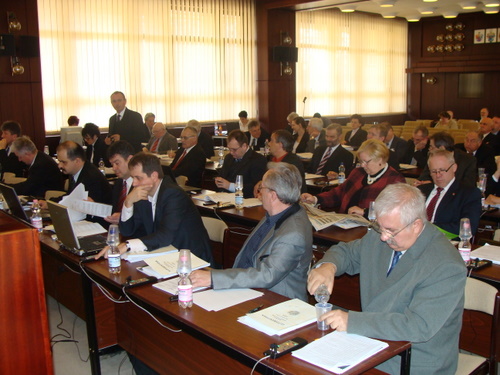  A megyei közgyűlés egyhangúlag támogatta a Kossuth Lajos Közoktatási Intézmény átvételét