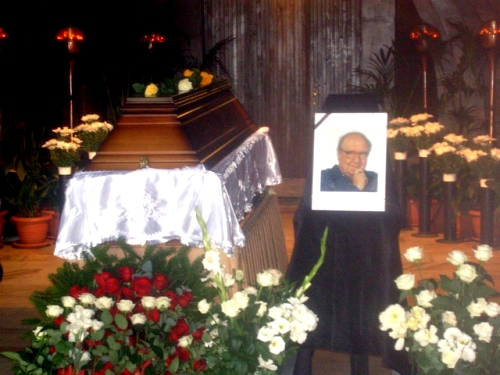 Eltemették Kállai Ferencet a Nemzet Színészét, Gyomaendrőd Díszpolgárát