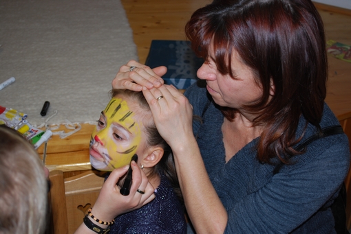 Az arcfestést ezúttal is rendkívül élvezték a gyerekek