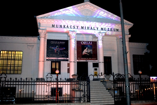 A múzeum épülete ezútal is különleges megvilágítást kapott