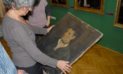Orlai-festmények szemlézése és szakmai tárlatvezetés