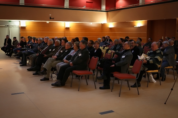 AGÓRA konferencia a Csabagyöngye Kulturális Központban