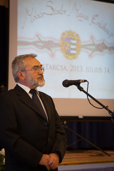 Dr. Erdész Ádám a Magyar Nemzeti Levéltár Békés Megyei Levéltárának igazgatója.